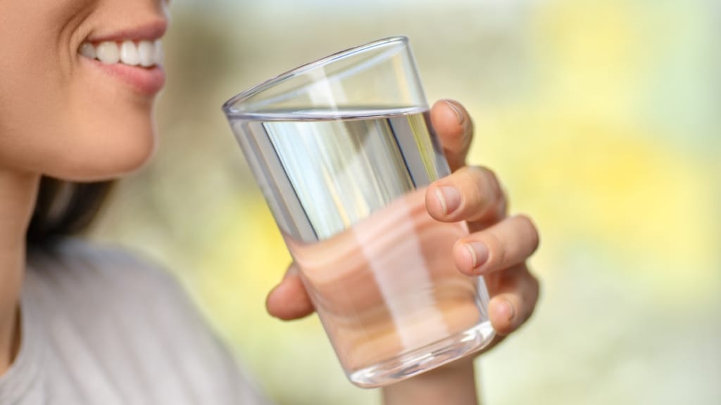 Is it safe to drink water with cystitis